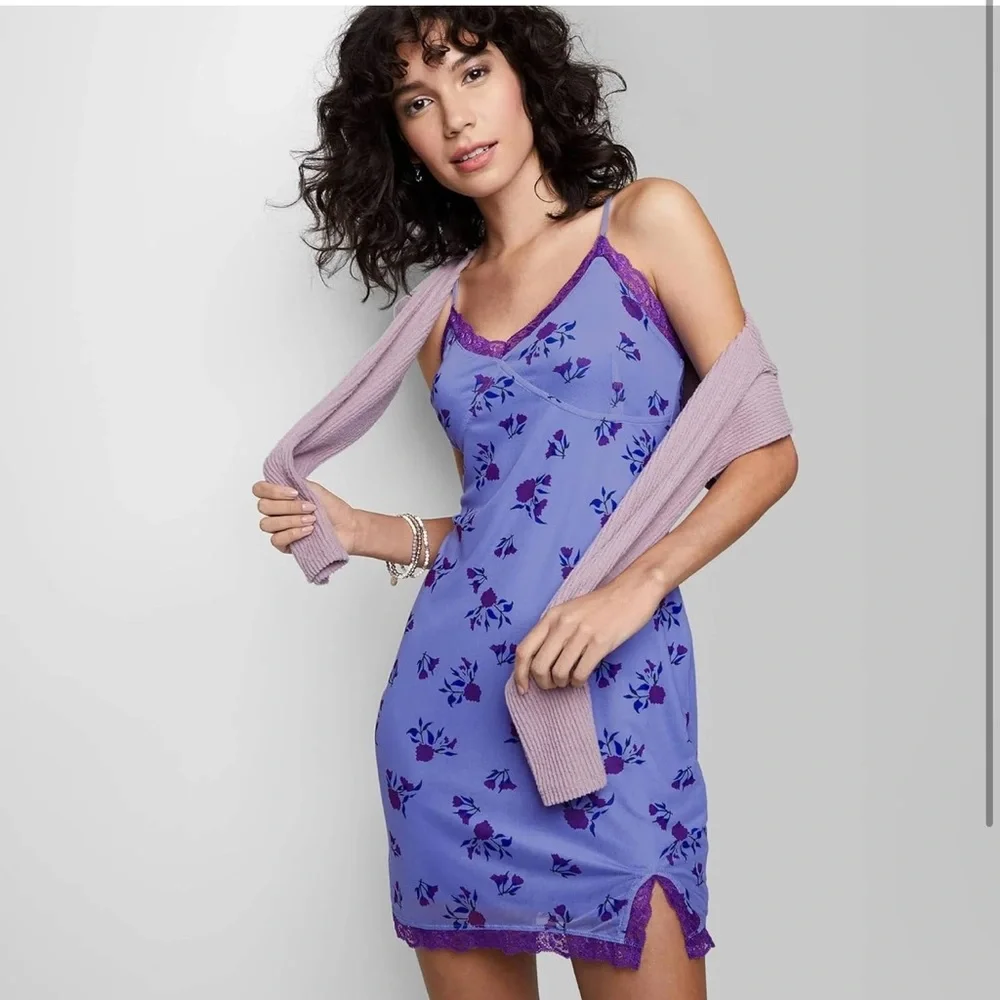 Periwinkle & Purple Floral Print Slip Dress - Picture 3 of 11